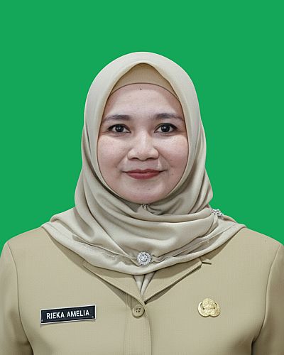 Foto Rieka Amelia, ST